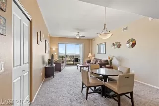 Photo #6: 2709099 Listing 