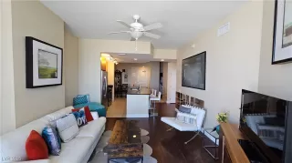 Photo #6: 2709134 Listing 