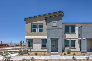 Photo #2: 2709147 Listing 