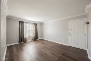 Photo #4: 2709177 Listing 