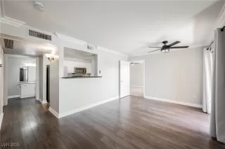 Photo #6: 2709177 Listing 