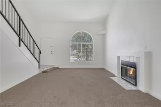 Photo #4: 2709179 Listing 