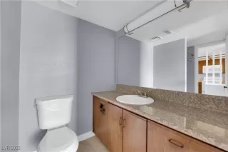 Photo #5: 2709226 Listing 