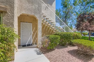 Photo #1: 2709237 Listing