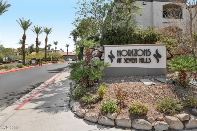 MLS: 2709248 Condo For Sale