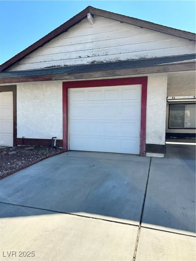 MLS: 2709266 Condo For Sale