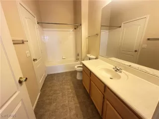 Photo #4: 2709319 Listing 