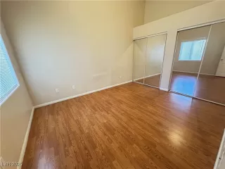 Photo #5: 2709319 Listing 