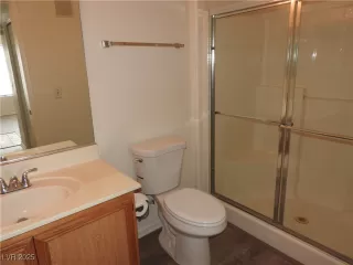 Photo #5: 2709336 Listing 