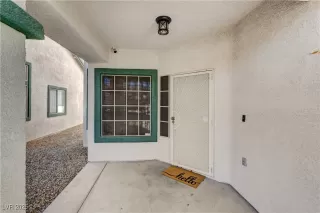 Photo #4: 2709344 Listing 