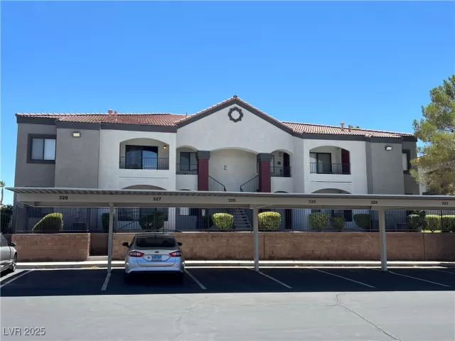 MLS: 2709346 Condo For Sale