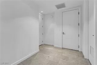 Photo #2: 2709374 Listing 