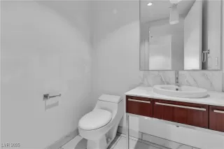 Photo #5: 2709374 Listing 