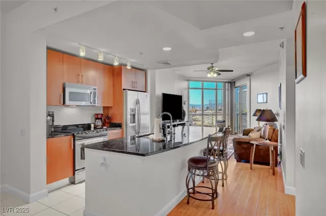 MLS: 2709379 Condo For Sale