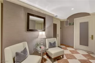 Photo #2: 2709380 Listing 