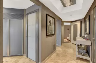 Photo #4: 2709380 Listing 