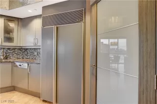 Photo #6: 2709380 Listing 