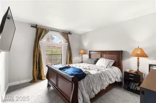 Photo #3: 2709446 Listing