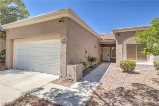 Photo #1: 2709492 Listing