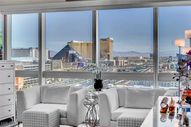 MLS: 2709545 Condo For Sale