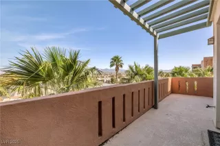 Photo #6: 2709628 Listing 