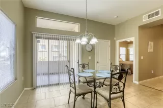 Photo #1: 2709634 Listing