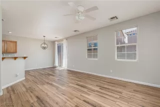 Photo #4: 2709656 Listing 