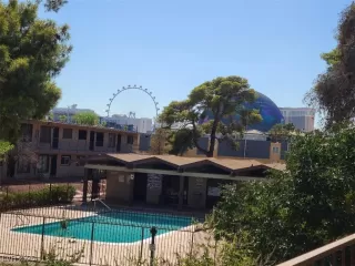 Photo #3: 2709681 Listing