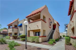 Photo #1: 2709689 Listing 