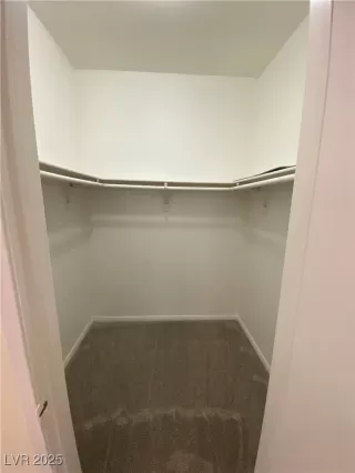 Photo #6: 2709692 Listing 