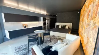 Photo #4: 2709717 Listing 