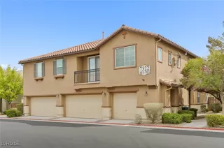 Photo #4: 2709724 Listing 