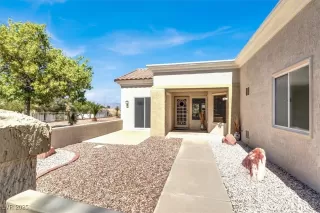 Photo #3: 2709728 Listing 