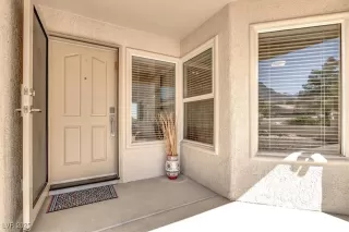 Photo #5: 2709728 Listing 