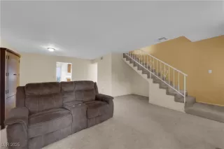 Photo #1: 2709769 Listing