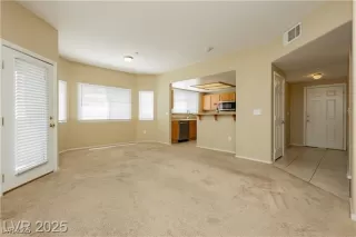 Photo #4: 2709782 Listing 