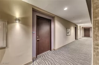 Photo #2: 2709801 Listing 