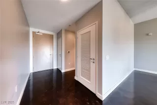 Photo #3: 2709801 Listing 