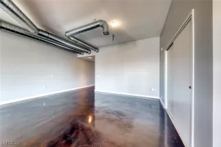 Photo #6: 2709801 Listing 