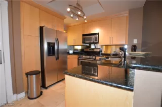 Photo #6: 2709822 Listing 