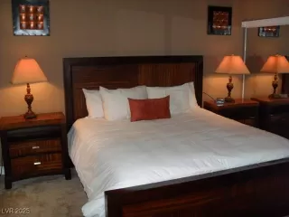 Photo #5: 2709832 Listing 