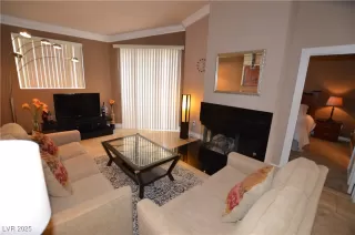 Photo #1: 2709843 Listing 