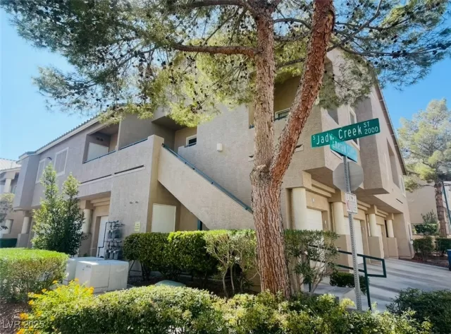 MLS: 2709880 Condo For Sale