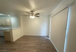 Photo #5: 2709907 Listing 