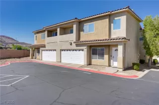 Photo #5: 2709931 Listing 