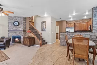 Photo #2: 2709942 Listing 