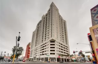 Photo #1: 2709952 Listing 