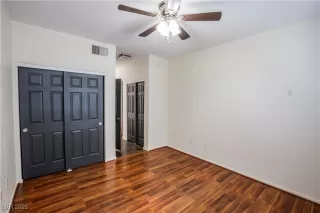 Photo #4: 2709965 Listing