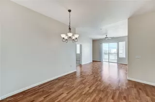 Photo #2: 2710034 Listing 