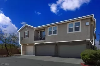 Photo #2: 2710043 Listing 